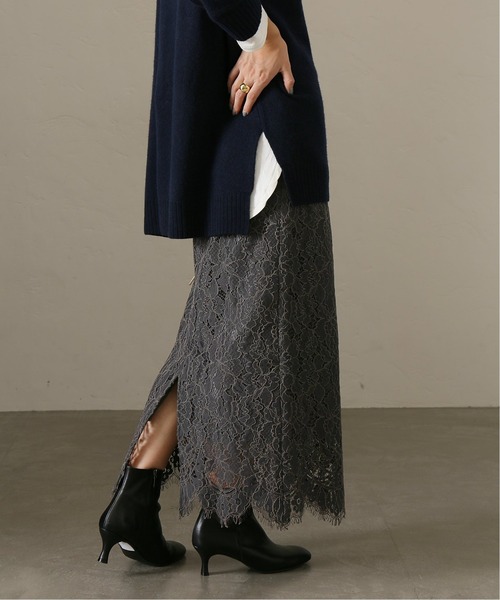 La TOTALITE（ラトータリテ）の「《追加》パネルレース タイトスカート◆（スカート・レディース・グレー/ベージュ・38/36）」の2枚目の写真