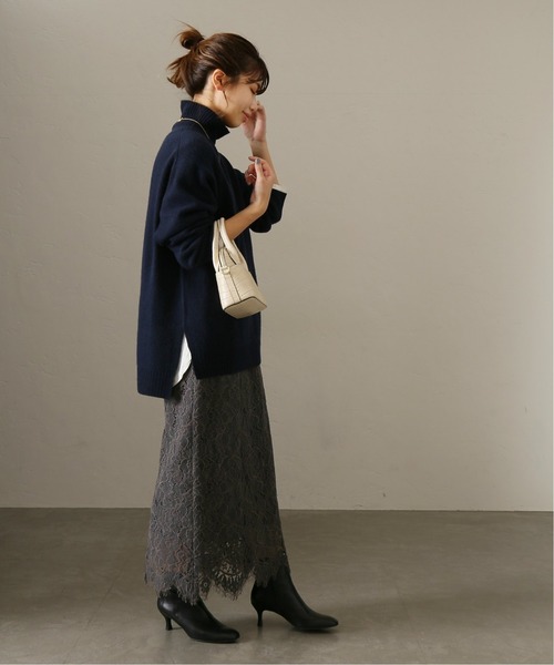 La TOTALITE（ラトータリテ）の「《追加》パネルレース タイトスカート◆（スカート・レディース・グレー/ベージュ・38/36）」の6枚目の写真