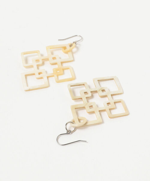 Ray BEAMS(レイビームス)の「L’INDO CHINEUR / Shaped ピアス<br>(ピアス(両耳用)・レディース・その他・ONE SIZE)」の2枚目の写真