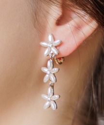 flower | メニーペタルイヤリング(イヤリング)