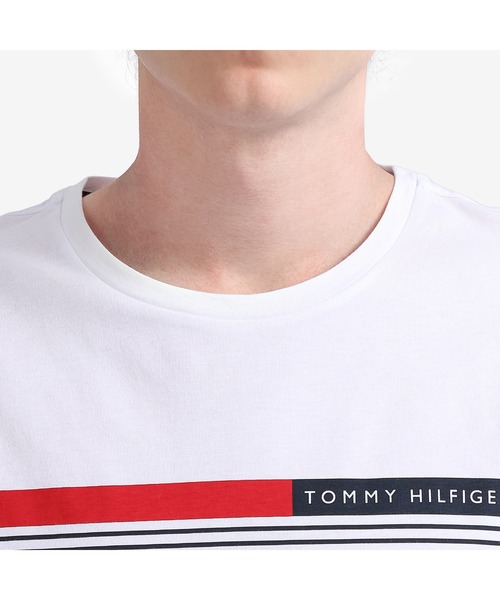 TOMMY HILFIGER（トミーヒルフィガー）の「フロントロゴTシャツ（Tシャツ/カットソー・メンズ・ホワイト/ネイビー/レッド・LARGE/SMALL/X-LARGE/MEDIUM/XX-LARGE）」の12枚目の写真