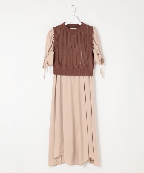 Feroux(フェルゥ)の「【2SET】透かしニットベスト×パフスリーブ ワンピース(セットアップ・レディース・ピンク系/イエロー系/グリーン系6/ブラック系6・1/2)」の8枚目の写真