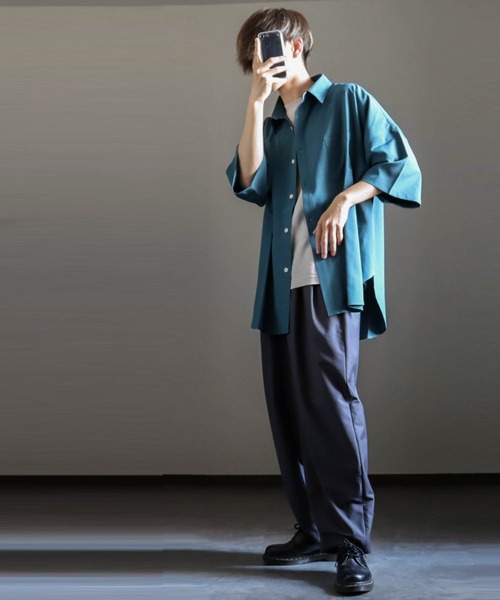 Anytime Songs（エニータイムソングス）の「ポリストレッチ ドロップショルダービッグSSシャツ（シャツ/ブラウス・メンズ・イエロー/チャコール/ホワイト/サックスブルー/グリーン/パープル/ブラック/ネイビー・LARGE/X-LARGE/MEDIUM）」の12枚目の写真