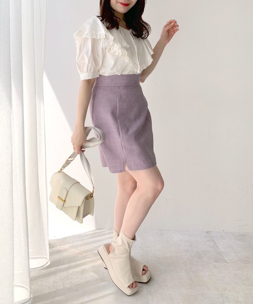 OLIVE des OLIVE(オリーブデオリーブ)の「ラッフルケープカラー半袖ブラウス(シャツ/ブラウス・レディース・オフホワイト/サックスブルー/ネイビー・FREE)」の5枚目の写真