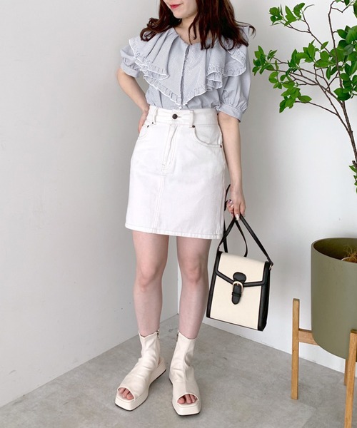 OLIVE des OLIVE(オリーブデオリーブ)の「ラッフルケープカラー半袖ブラウス(シャツ/ブラウス・レディース・オフホワイト/サックスブルー/ネイビー・FREE)」の10枚目の写真