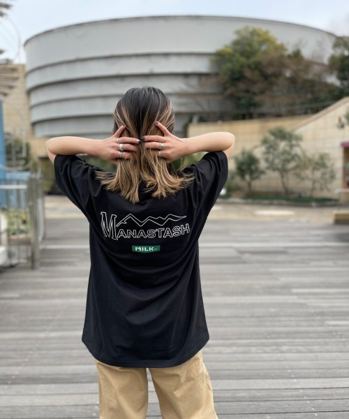 MILKFED.（ミルクフェド）の「MILKFED. × MANASTASH /ミルクフェド×マナスタッシュ　MOUNTAIN LOGO T-SHIRT マウンテンロゴTシャツ（Tシャツ/カットソー・レディース・ホワイト/ブラック・MEDIUM/X-LARGE/LARGE）」の10枚目の写真
