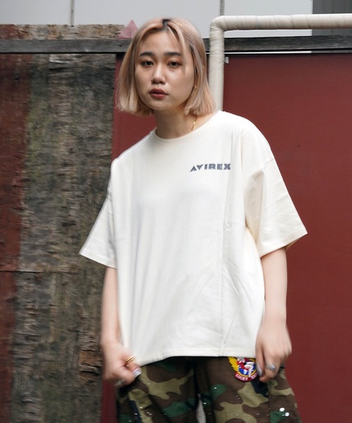 AVIREX（アヴィレックス）の「【WEB&DEPOT限定】RETRO PRINT T-SHIRT/ レトロプリントＴシャツ（Tシャツ/カットソー・レディース・ホワイト/チャコールグレー/ライトグレー・FREE）」の11枚目の写真
