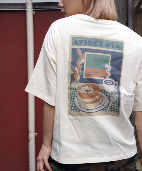 AVIREX（アヴィレックス）の「【WEB&DEPOT限定】RETRO PRINT T-SHIRT/ レトロプリントＴシャツ（Tシャツ/カットソー・レディース・ホワイト/チャコールグレー/ライトグレー・FREE）」の6枚目の写真