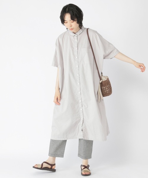 studio CLIP(スタディオクリップ)の「製品染めオックスシャツワンピース(ワンピース・レディース・ライトグレー/ベージュ/カーキ/ブルー・FREE)」の10枚目の写真