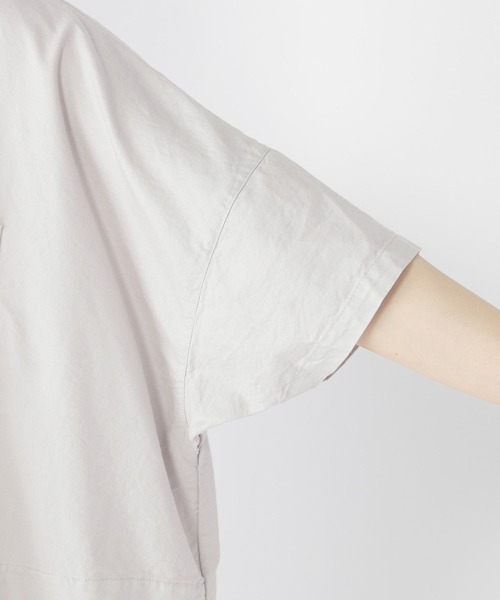 studio CLIP(スタディオクリップ)の「製品染めオックスシャツワンピース(ワンピース・レディース・ライトグレー/ベージュ/カーキ/ブルー・FREE)」の20枚目の写真