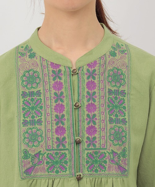 チチカカ（チチカカ）の「チバイ刺繍プルオーバー（シャツ/ブラウス・レディース・オフホワイト/グリーン/ブラック・FREE）」の17枚目の写真