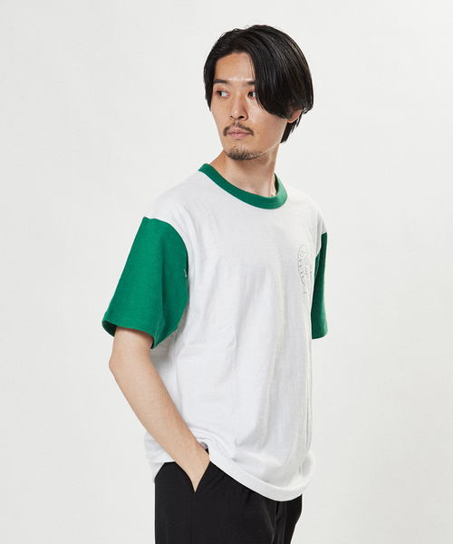 EDIFICE(エディフィス)の「【RUSSELL ATHLETIC】別注 AE.CLUB ベースボールTシャツ(Tシャツ/カットソー・メンズ・ネイビー/グリーン・MEDIUM/LARGE)」の22枚目の写真