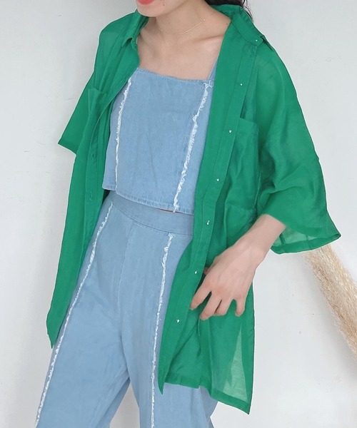 AS KNOW AS plus（アズノゥアズプラス）の「●Wポケット サイドスリット 半袖シアーシャツ（シャツ/ブラウス・レディース・ブラック/オフホワイト/オレンジ/グリーン/グリーン系その他・FREE）」の6枚目の写真