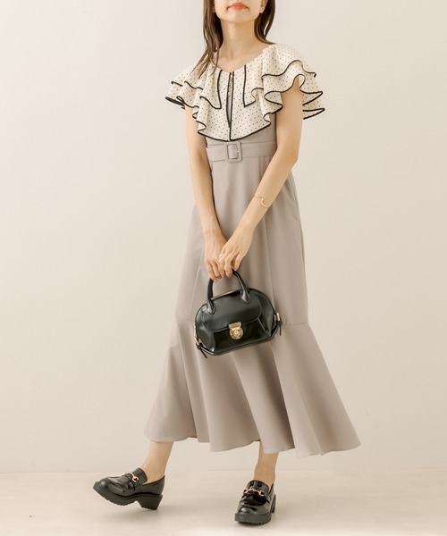 OLIVE des OLIVE（オリーブデオリーブ）の「パイピングラッフルブラウス（シャツ/ブラウス・レディース・ブラウン/オフホワイト/アイボリー・FREE）」の17枚目の写真