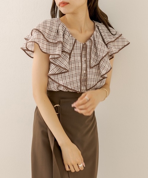OLIVE des OLIVE（オリーブデオリーブ）の「パイピングラッフルブラウス（シャツ/ブラウス・レディース・ブラウン/オフホワイト/アイボリー・FREE）」の21枚目の写真