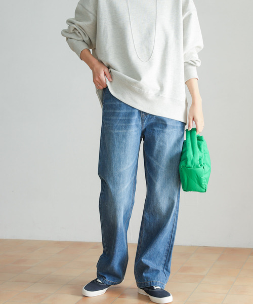 URBAN RESEARCH DOORS（アーバンリサーチドアーズ）の「デニムワイドパンツ（デニムパンツ・レディース・ワンウォッシュ/インディゴブルー・LARGE/MEDIUM/SMALL）」の2枚目の写真