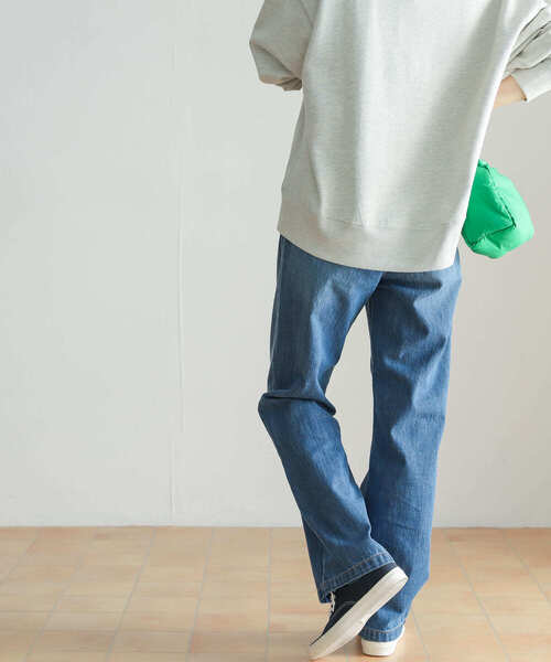 URBAN RESEARCH DOORS（アーバンリサーチドアーズ）の「デニムワイドパンツ（デニムパンツ・レディース・ワンウォッシュ/インディゴブルー・LARGE/MEDIUM/SMALL）」の5枚目の写真