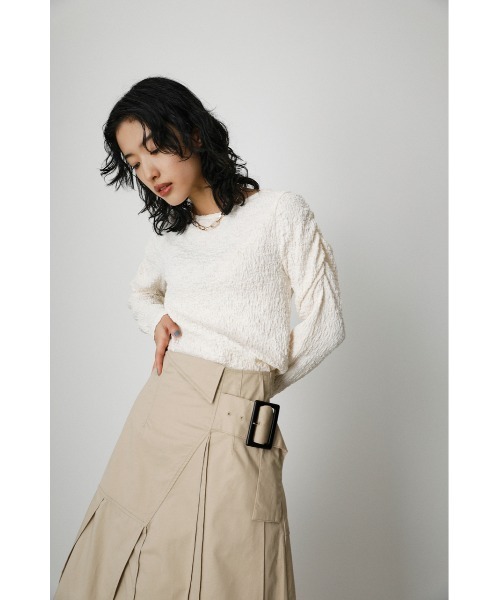 AZUL by moussy（アズールバイマウジー）の「SHIRRING GATHER L/S TOPS 