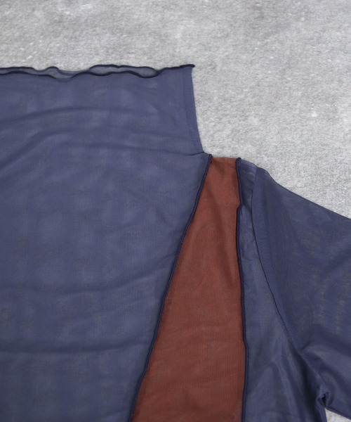 &g'aime（アンジェム）の「【&g’aime】バイカラーシアータートルトップス（Tシャツ/カットソー・レディース・ホワイト/ブラック/ブルー・FREE）」の9枚目の写真