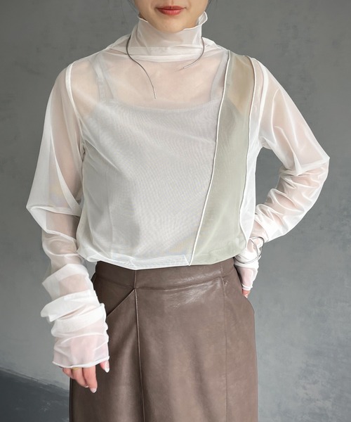 &g'aime（アンジェム）の「【&g’aime】バイカラーシアータートルトップス（Tシャツ/カットソー・レディース・ホワイト/ブラック/ブルー・FREE）」の20枚目の写真