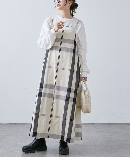 PUAL CE CIN(ピュアルセシン)の「前後ロゴプリントロングスリーブ(Tシャツ/カットソー・レディース・ブラック/ベージュ/オフホワイト/ブルー・FREE)」の9枚目の写真