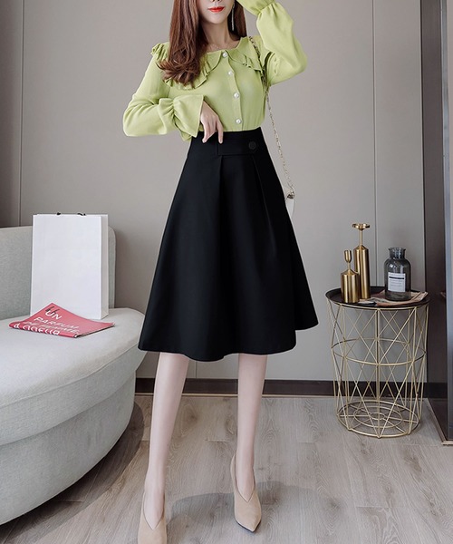 Primazel(プリマゼル)の「ウエストマークフレアタックスカート(スカート・レディース・ブラック/グレー系その他・M)」の3枚目の写真