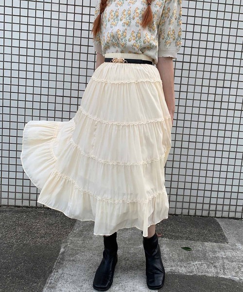 Clice de Paris（クリシェドゥパリス）の「K/5段ティアードSK（スカート・レディース・ブラック/ホワイト/ベージュ・ONESIZE）」の3枚目の写真