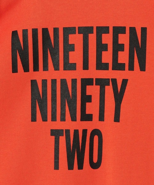 LOWRYS FARM（ローリーズファーム）の「ソデボリュームプリントプルオーバー　166926（スウェット・キッズ・ブラック/オフホワイト/オレンジ・110cm/120cm/130cm/140cm/150cm）」の11枚目の写真