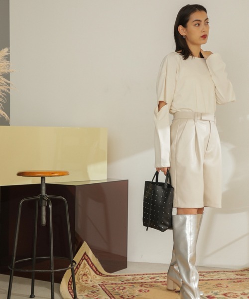 ROSE BUD（ローズバッド）の「Ｆレザーショーツ（その他パンツ・レディース・ブラック/ホワイト系その他・ONE SIZE）」の4枚目の写真