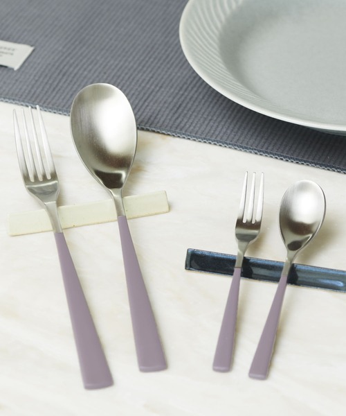 LAKOLE（ラコレ）の「スリムカトラリー4点セット / 157125（カトラリー・レディース・グレー/ホワイト/ピンク/ダークグレー/グリーン・FREE）」の5枚目の写真
