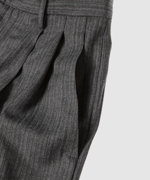 パンツ HED MAYNER ELONGATED CUFFED TROUSERS HED MAYNER（ヘドメイナー）の「ELONGATED CUFFED TROUSERS