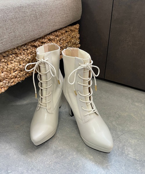 LIPSERVICE（リップサービス）の「スピンドルソックスショートブーツ（ブーツ・レディース・ブラック/アイボリー・L/S/M）」の5枚目の写真