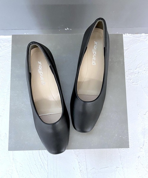 grandfleur（グランドフルール）の「プレーントゥのフォーマルパンプス/リクルート（パンプス・レディース・ブラック・25.0cm/24.5cm/25.5cm/22.5cm/23.5cm/22.0cm/23.0cm/24.0cm/21.5cm）」の18枚目の写真