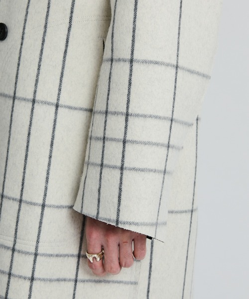 ETHOSENS(エトセンス)の「Cut off coat with Coat liner(チェスターコート・メンズ・キナリ・2/3)」の13枚目の写真