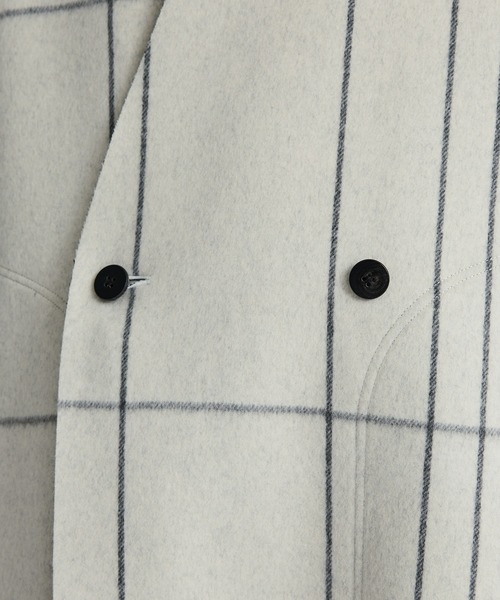 ETHOSENS(エトセンス)の「Cut off coat with Coat liner(チェスターコート・メンズ・キナリ・2/3)」の11枚目の写真