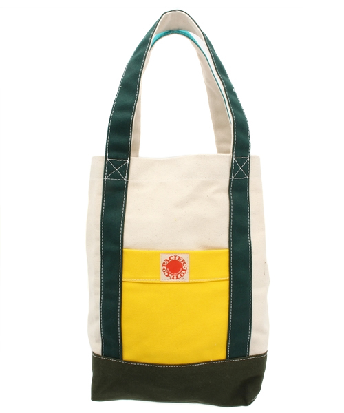 Ray BEAMS（レイビームス）の「◎PACIFIC TOTE COMPANY / "CATALINA" トートバッグ（トートバッグ・レディース・イエロー/グリーン/オリーブ・ONE SIZE）」の3枚目の写真