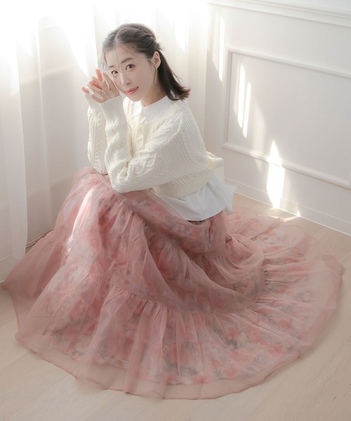 qumerry.（キュメリ）の「フラワーオーガンジーボリュームスカート（スカート・レディース・グレー/スモークピンク・SMALL/MEDIUM）」の4枚目の写真