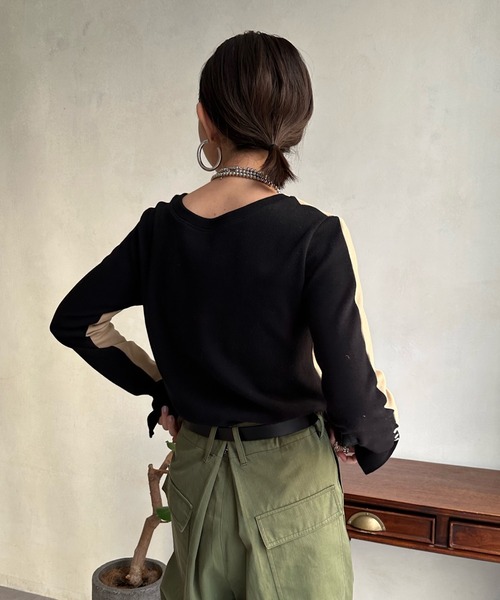 DouDou（ドゥドゥ）の「【WEB限定】バイカラー2WAYリブTEE（Tシャツ/カットソー・レディース・ベージュ/パープル/オレンジ・FREE）」の8枚目の写真