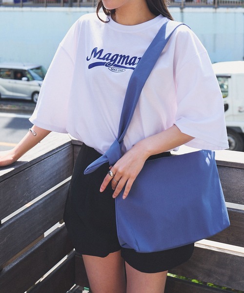 EPICKS（エピックス）の「チェーンベルトショルダーバッグ（ショルダーバッグ・レディース・ブラック/アイボリー/ブルー/グリーン・F）」の11枚目の写真