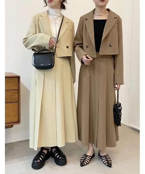 Re:EDIT（リエディ）の「[2023S/S COLLECTION]ショート丈テーラードジャケット（テーラードジャケット・レディース・グレー/ベージュ/モカ/ブラック・MEDIUM/LARGE）」の16枚目の写真