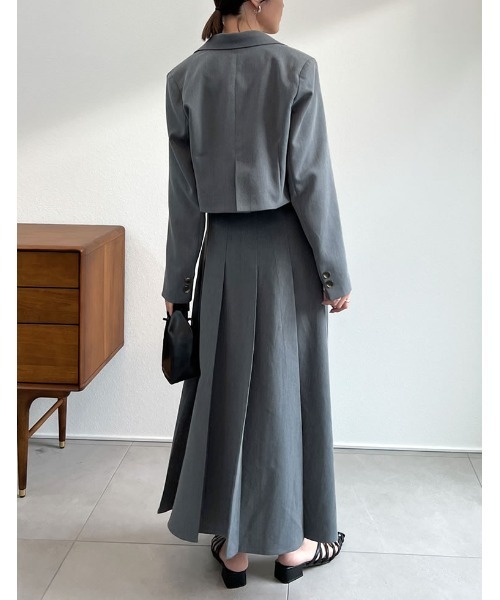 Re:EDIT（リエディ）の「[2023S/S COLLECTION]ショート丈テーラードジャケット（テーラードジャケット・レディース・グレー/ベージュ/モカ/ブラック・MEDIUM/LARGE）」の21枚目の写真