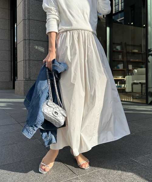 DouDou（ドゥドゥ）の「メモリータフタスカート（スカート・レディース・パープル/ブラック/オフホワイト・FREE）」の4枚目の写真