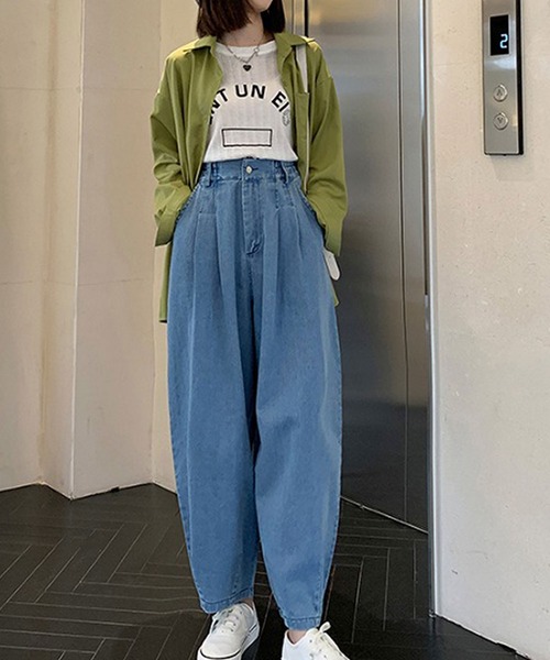 Girly Doll（ガーリードール）の「デニムパンツ（デニムパンツ・レディース・ライトブルー/ダークブルー・S/L/M）」の4枚目の写真