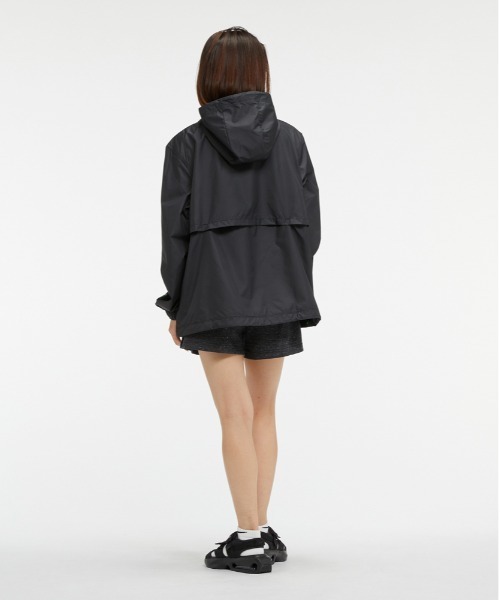 NIKE(ナイキ)の「ナイキ エア マックス ソル ウィメンズサンダル / 厚底 / Nike Air Max Sol Women's Sandals<22-29cm 展開>(サンダル・レディース・ブラック・27/28/29/22/23/24/25/26)」の15枚目の写真