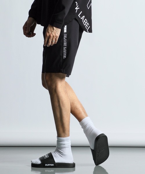 The DUFFER of ST.GEORGE（ザダファーオブセントジョージ）の「〔BLACK LABEL〕"A-PACK" UTILITY NYLON SHORTS：ナチュラルストレッチ ナイロン ショートパンツ（その他パンツ・メンズ・ブラック・X-LARGE/LARGE/MEDIUM/SMALL）」の9枚目の写真