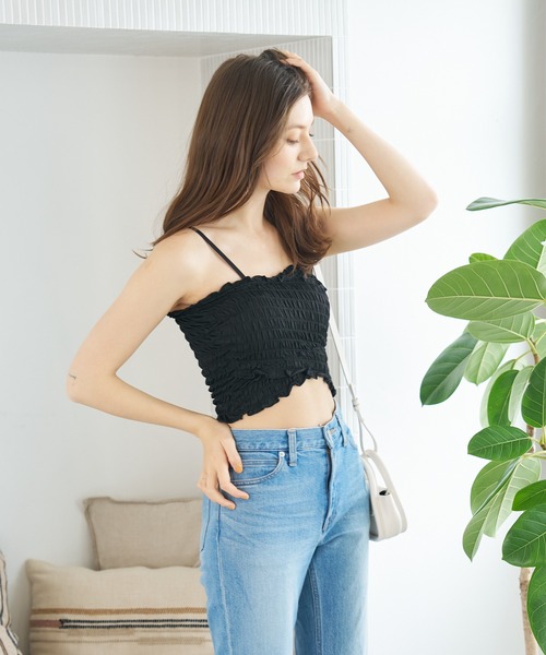 a:mure(アミュール)の「シャーリングキャミソール(キャミソール・レディース・ライトグリーン/ホワイト/ブラック・FREE)」の5枚目の写真