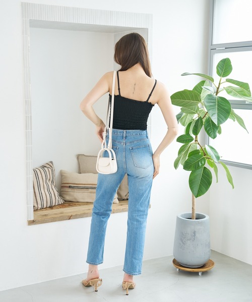 a:mure(アミュール)の「シャーリングキャミソール(キャミソール・レディース・ライトグリーン/ホワイト/ブラック・FREE)」の9枚目の写真