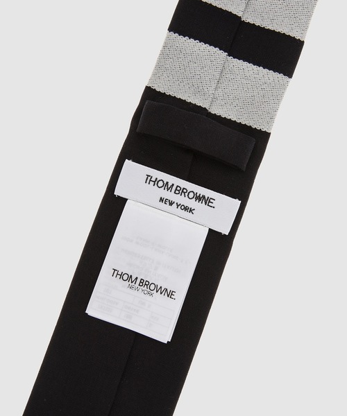 THOM BROWNE（トムブラウン）の「TIE IN 4BAR PLAIN WEAVE SUITING（ネクタイ・メンズ・ネイビー/グレー・ONE SIZE）」の4枚目の写真