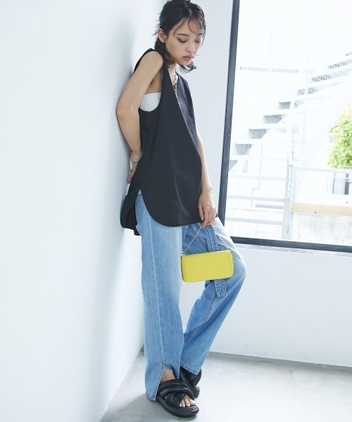 GEVS.(ジェイヴィス)の「<大きいサイズ> シンプルベアトップ GEVS.(チューブトップ・レディース・オフホワイト/ブラック・5L/4L/LL/3L/L)」の11枚目の写真