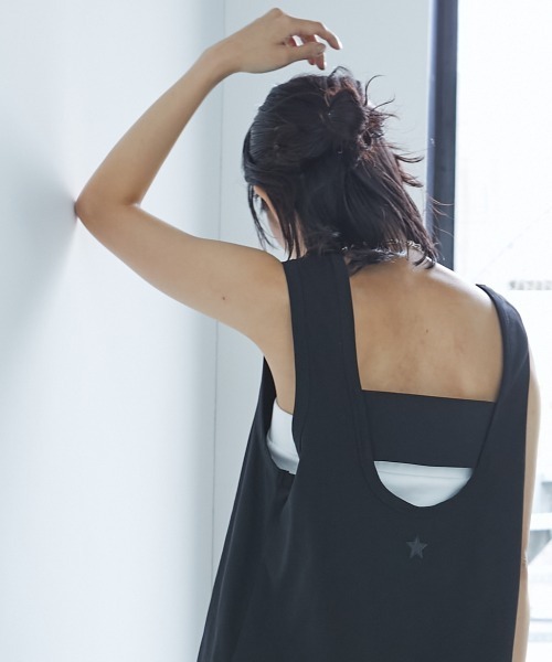 GEVS.(ジェイヴィス)の「<大きいサイズ> シンプルベアトップ GEVS.(チューブトップ・レディース・オフホワイト/ブラック・5L/4L/LL/3L/L)」の17枚目の写真